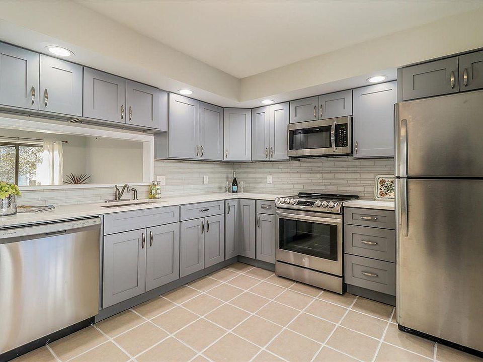 20 Raymond Place - Move-in Ready - Newly Renovated