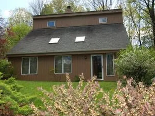 15 The Trl, Hackettstown, NJ 07840