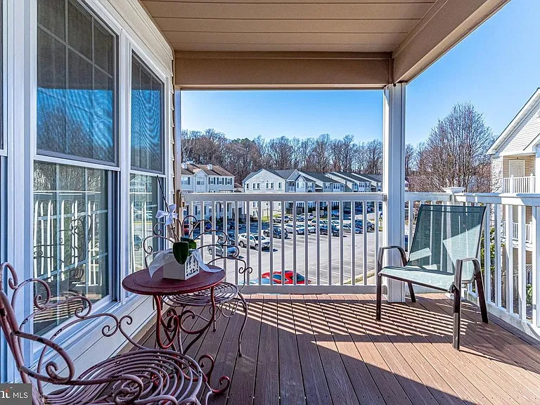 8248 Catbird Cir #302 — Photo 7