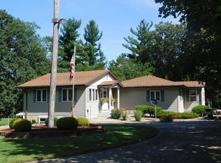 10538 N 500 E, Demotte, IN 46310