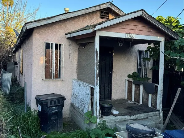13300 S Largo Ave, Compton, CA 90222
