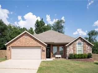 211 Cowans St, Lowell, AR 72745