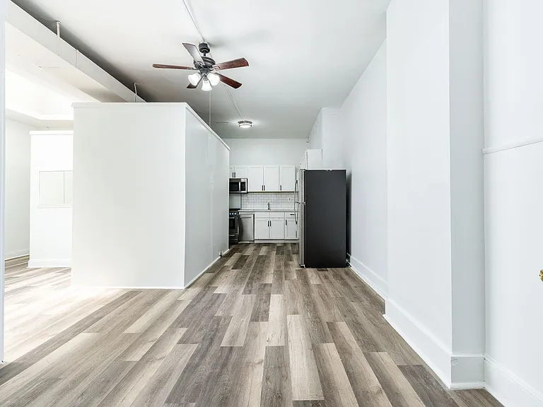 814 N Broad St — Photo 9