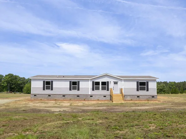 1358 Givhans Rd, Ridgeville, SC 29472