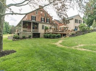 127 Ridge Rd, Millersville, PA 17551