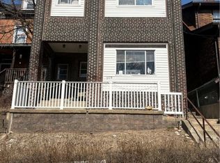 905 Greenfield Ave, Pittsburgh, PA
