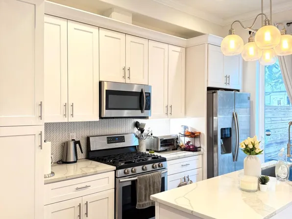 1337 S 31st St, Philadelphia, PA 19146