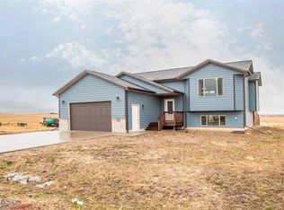 22954 Morninglight Dr, Rapid City, SD 57703