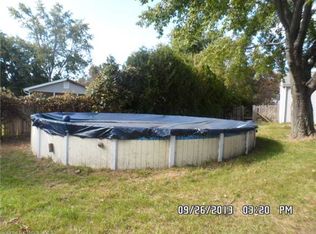 11 Arbor Rd, Suffield, CT 06082