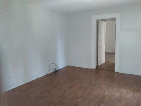 4th image of 602 1/2 N McGuire Ave