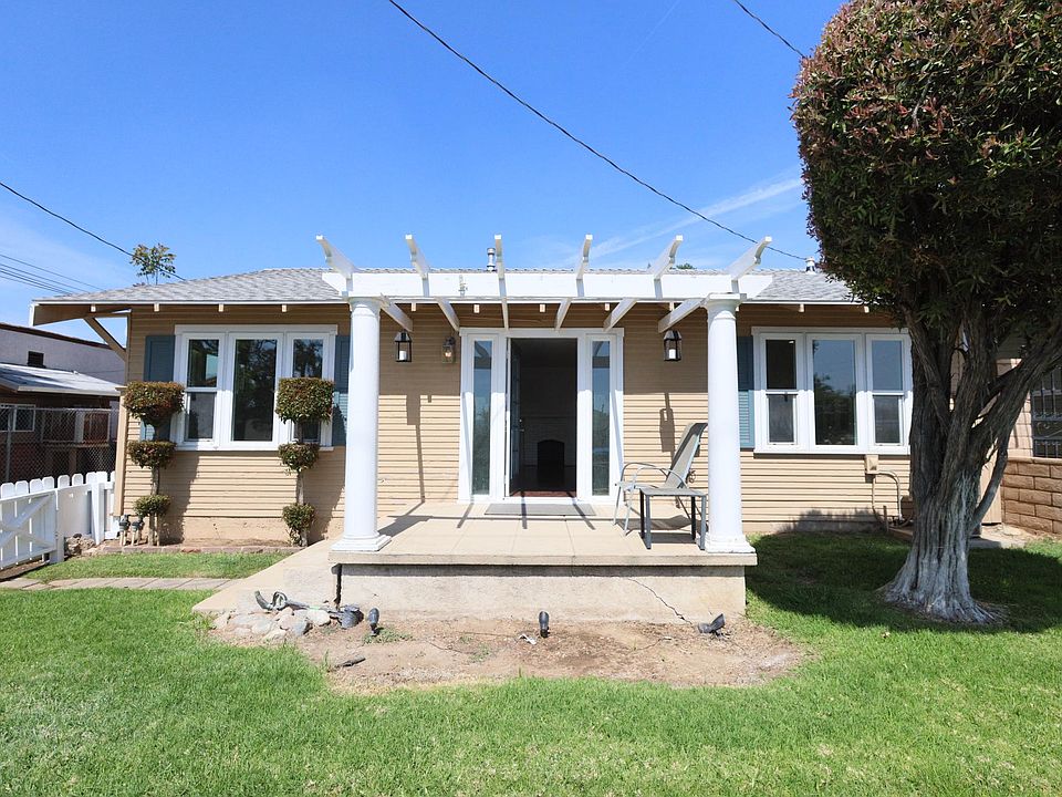 1st image of 655 E Puente St