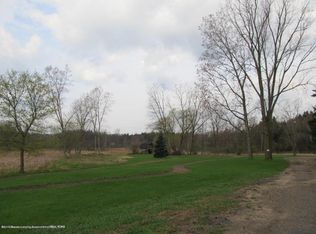 6269 Green Rd, Haslett, MI 48840
