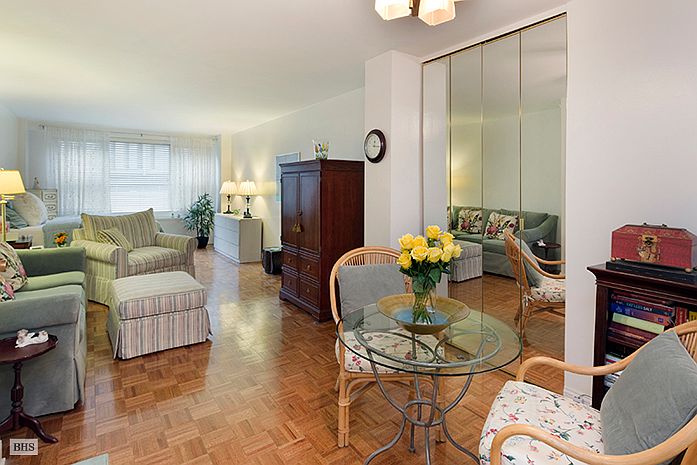 1st image of 520 E 72nd St APT 6J