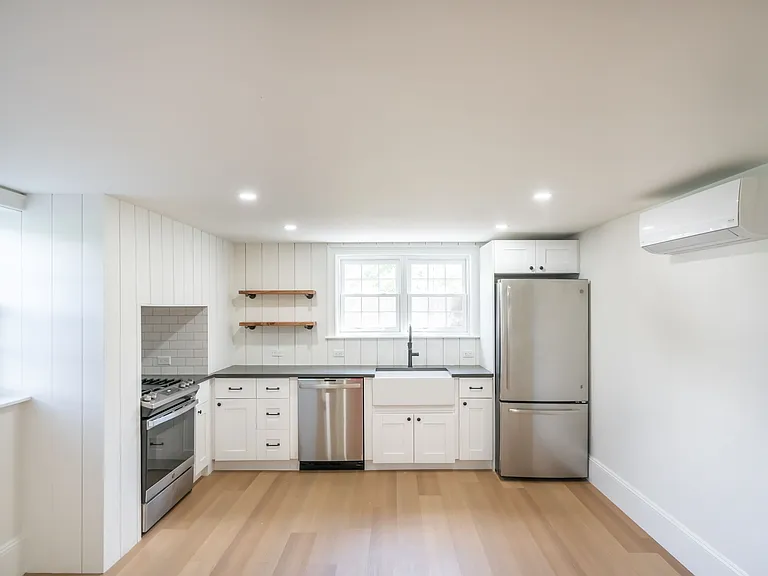 70 Clinton St #GROUND — Photo 6