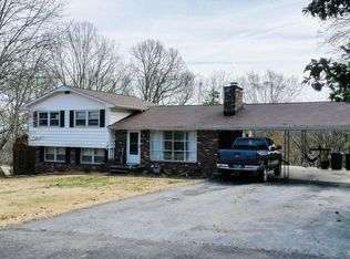 110 Lehigh Ln, Oak Ridge, TN 37830