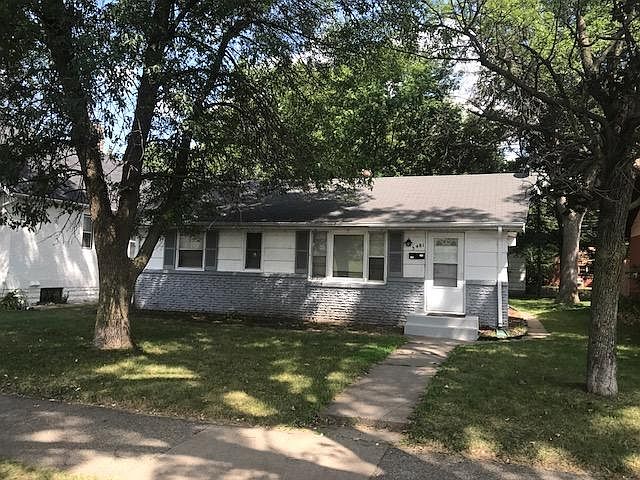 1st image of 3481 5th St NE