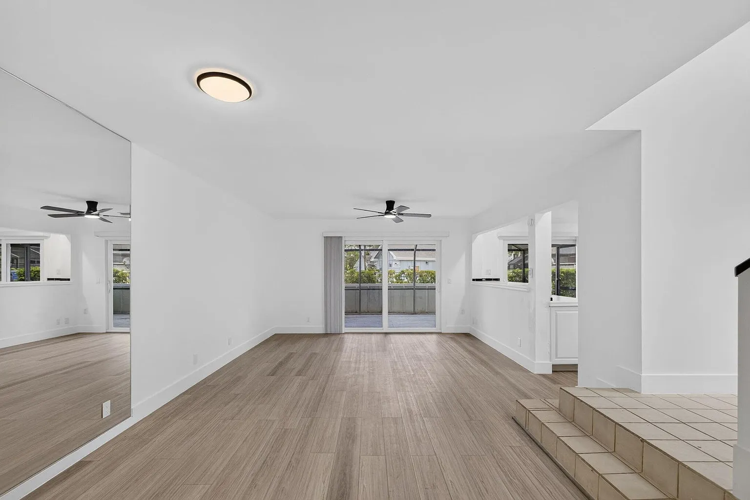 3 bed, $3,100 — Photo 2