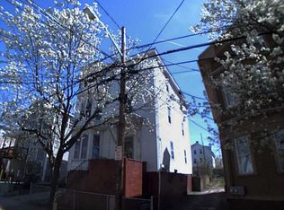 100 Tell St, Providence, RI 02909