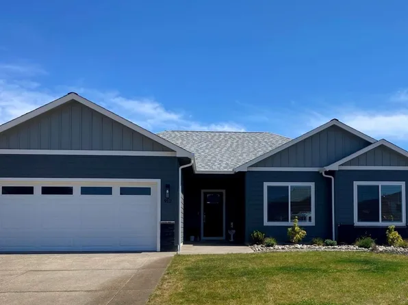 912 Medina Ave, Sutherlin, OR 97479