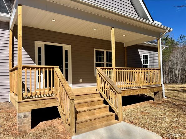 423 Bradshaw Rd, Rice, VA 23966