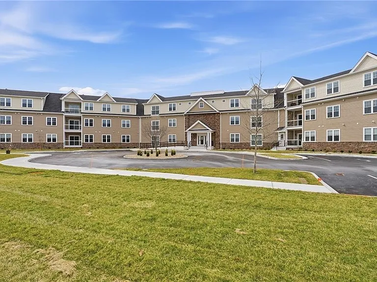 9 Joseph N Zenga Jr Blvd #207 — Photo 10