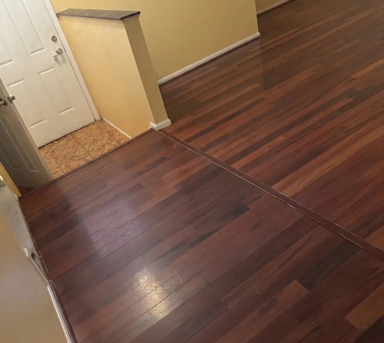 10747 Kitchener Ct — Photo 2