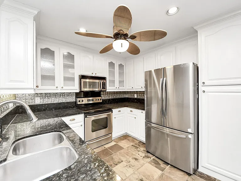 2588 Bering Dr — Photo 14