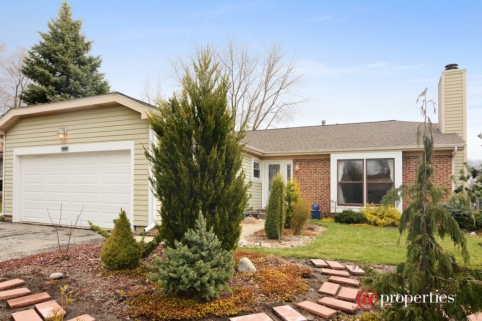 1646 Sandy Pass photo 1