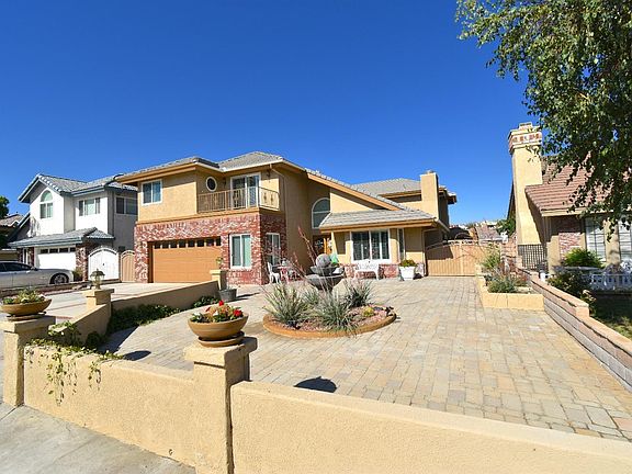 3rd image of 18176 Pier Dr