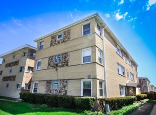 5219 N East River Rd UNIT 2E, Chicago, IL 60656