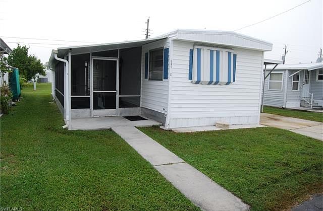 1st image of 20761 Garden Dr