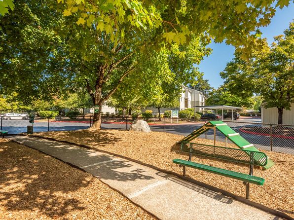 13719 SE 18th St #811-04