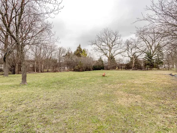 10159 Meadow Ln, Des Plaines, IL 60016