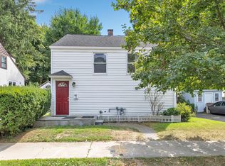 11 Hallmark Pl, Stamford, CT 06906