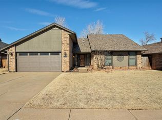 2013 Lazy Brook Trl, Edmond, OK 73013