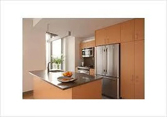 Rented by Weichert Manhattan Midtown | media 28