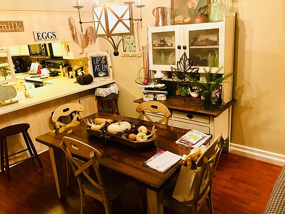 4th image of 3634 Greenacres Dr #252