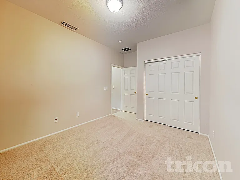 13732 W Mauna Loa Ln — Photo 12