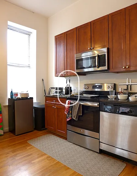181 Northampton St — Photo 8