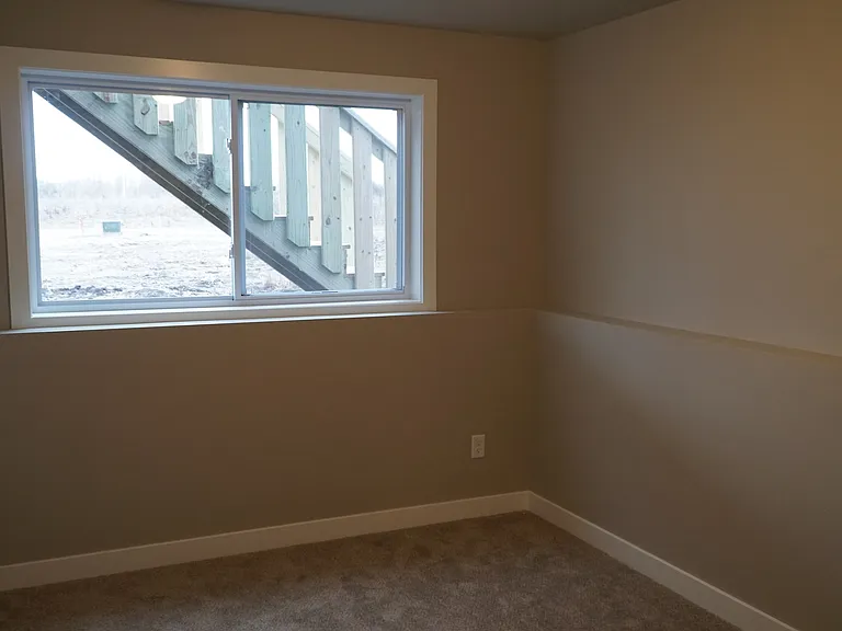 6717 Thomas St — Photo 13