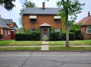 3530 N 55th STREET, Milwaukee, WI 53216