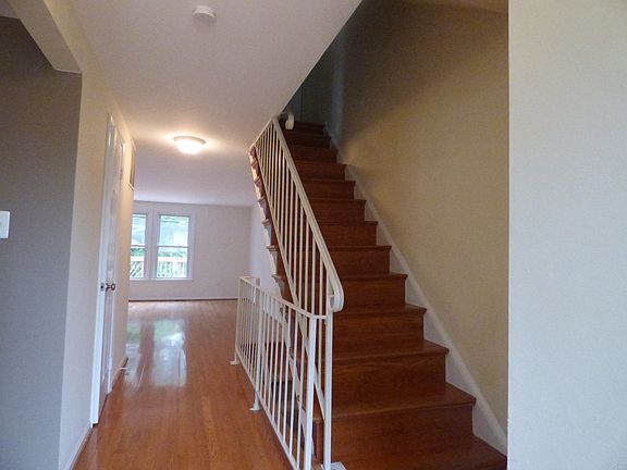 4th image of 14466 Black Horse Ct