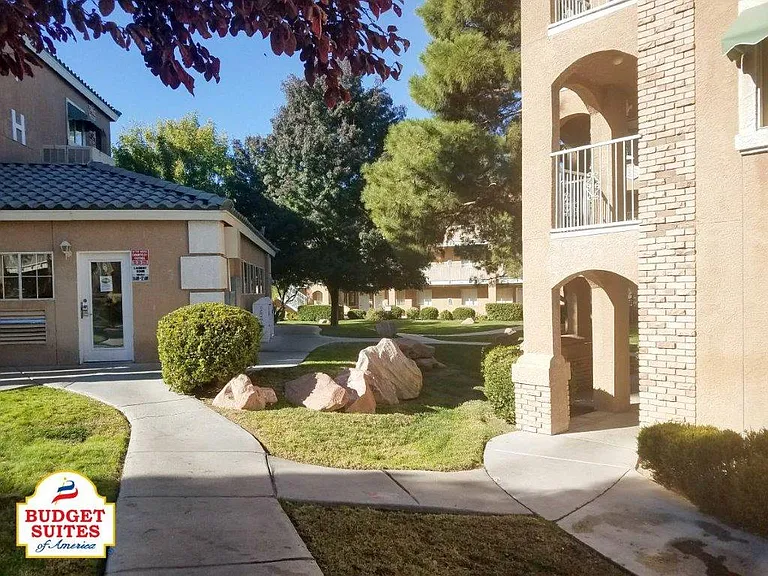 10222 N Walton Walker Blvd #A1016 — Photo 9