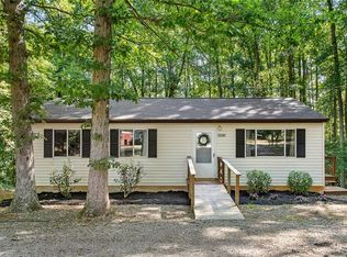 2354 Mountain View Rd, Powhatan, VA 23139