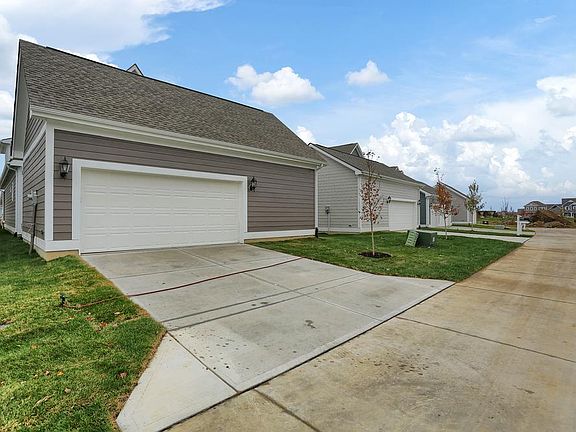 4th image of 15107 Larchwood Dr #7C3YLL