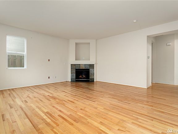 5th image of 6760 Montevista Dr SE
