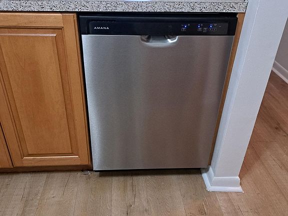 5th image of 2711 NW 104th Avenue #405