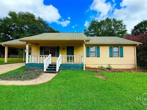 824 NW Park Lake Court, Monroe, GA 30656