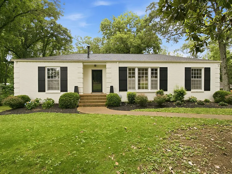 714 Davidson Rd — Photo 3