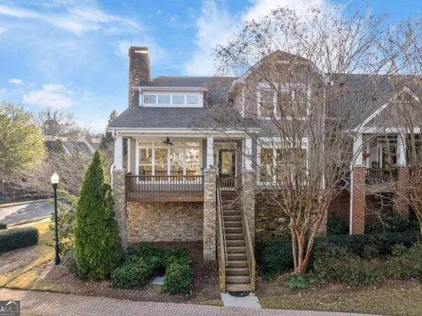 920 Freedom Ln, Roswell, GA 30075